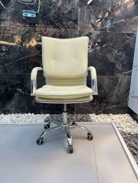 كرسي مكتبي • جديد • توصيل بغداد