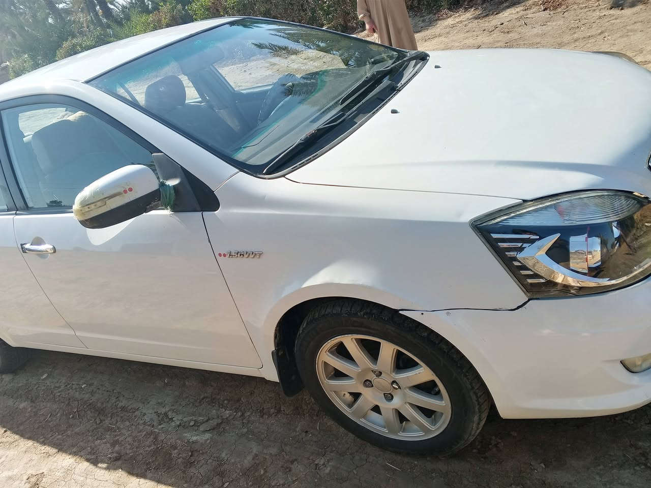 جيلي موبل للبيع 2012 رقم بغداد انكليزي جديد سنوية ل2028 بيه هلالة معمرات وبيه مكان صبغ بل جاملغ امامي جه سايق مكينه وكير مكفولات كهربائية كله شغاله السعر50وبيه مجال مكان الدوانيه قضاء عفك الاستفسار عل رقم ***********
