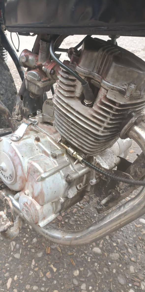 سلام علیکم دراجە 5گیر شغال نكره هندر یشتغل محرک بی سرف مایذب دهن بس شلعە معدل فول ویلات نضیف تایرات نضیف سعر140وبی مجال للشرای اذا شرای تعال خاص او خابر عل رقم تدلل***********عنوان کرکوک قادسیە2 كركوك, العراق
