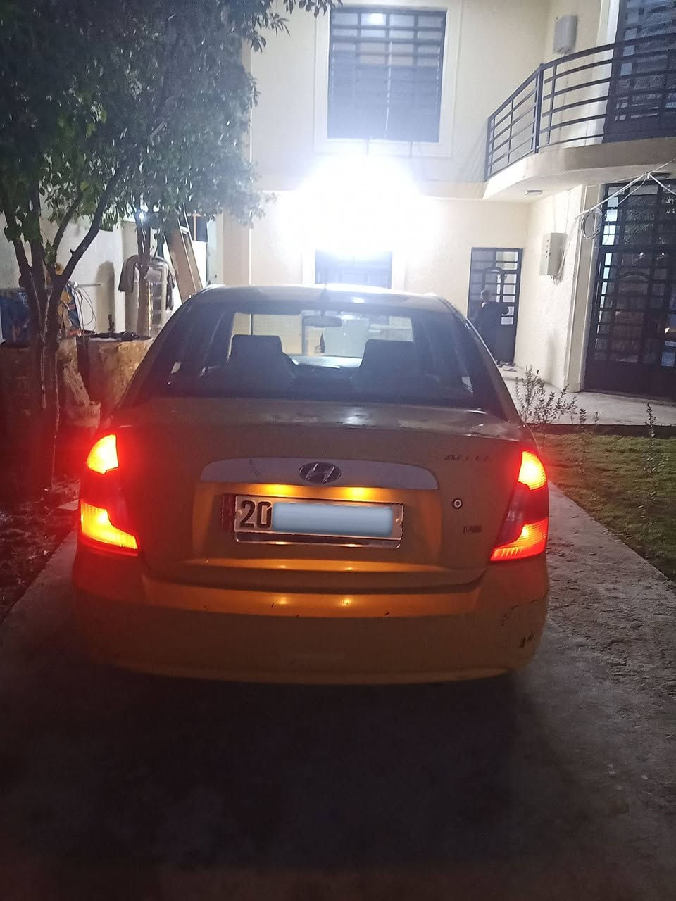 اللبيع اكسنت خليجيه مديل 8كير عادي رقم ديالى كليزي ‏‪حادثه جاملغ  محرك 1600 السعر 55مكاني بغداد         ‏‪0772 953 7337‬‏      ‏‪
