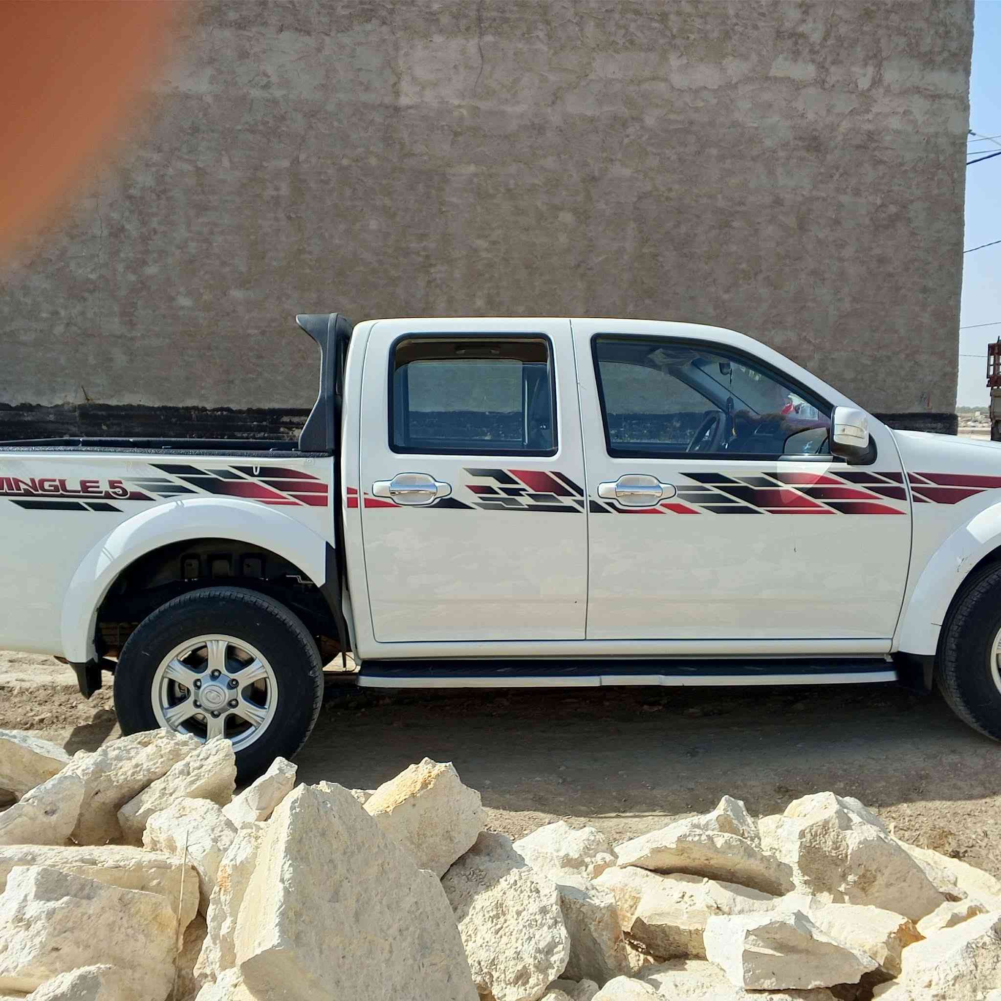 كريت ويل موديل 24كفاله عامه تحويل ثاني يوم رقم مثنئ انكليزي مكانه سماوه مكلف بنشر رقم صاحب سياره ***********
