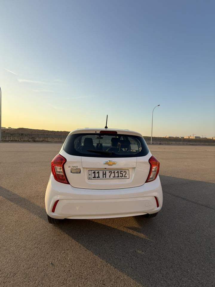 السلام عليكم
شوفرليت سباك 2020 خليجي كفاله عامه
ماشيه 57
شاشه كبيره
كامره
رقم بغداد 
نكليزي جديد وهزه جديده ثاني تحويل
كير مكينه مكفولات 
وبيها سونار هم
مكاني بغداد بسمايه 
السعر 95 وبيها مجال بسيط
***********
