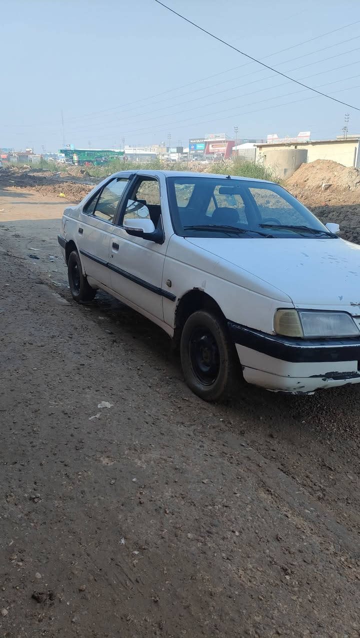 بيجو روى موديل 2009 بلاديه باسمي مكفوله تبريد بلادي 
رقم قادسيه ألماني 
السعر 22 ورقه 
للاتصال ‏‪0786 482 4292‬‏
