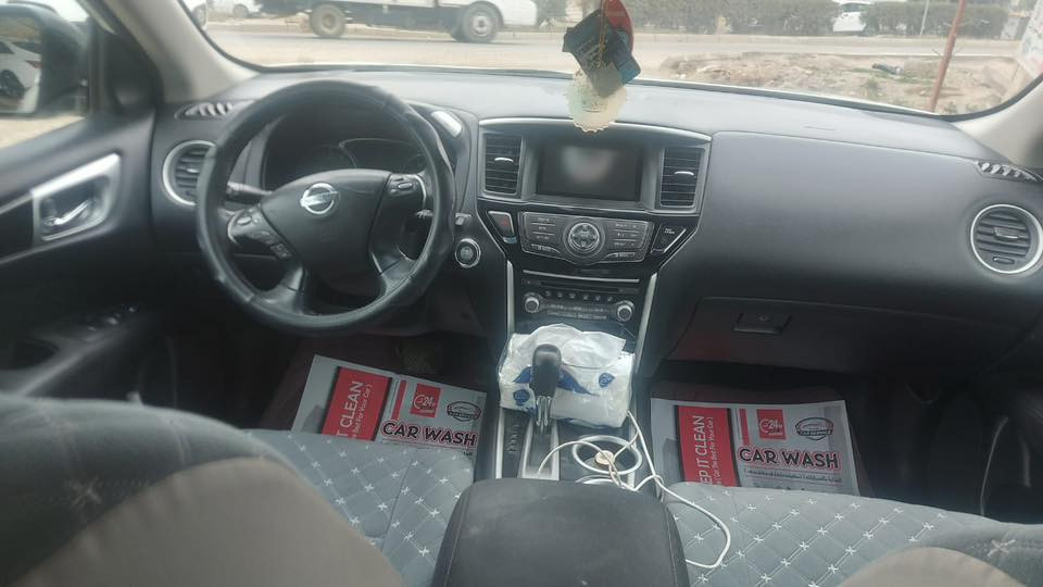 نيسان بافيندر موديل ٢٠١٦ وارد امريكي بدون ضرر وهنا بالعراق صاير شويه بارد بيهه بصمه سبعه راكب سته سلندر السياره مال بيت على ايد وحده صارلهه ٨ سنوات السعر ١٣٥ وبيهه مجال 
ديالى بعقوبه 
***********
