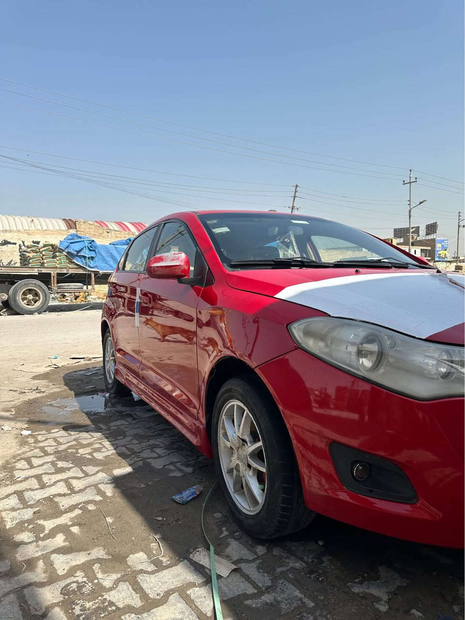 السلام عليكم شيري فلاوين 2013 السيارة كفالة من الضربه والتبديل بيها دواير جاملغات  خلفيه صبغ فقط والباقي بلاد كهربائيات جاهزة لايت زنون شاشه حدادية نضيفه بيها شمعة وحده مو زينه الباقي كلها مبدلها جديدة كير محرك تبريد شغاله وكمريسر جدد بس نقص غاز السيارة كدامك بيها ترتيبات بسيطه الشراي يدلل السيارة حرة سنوية ب٢٠٢٤ منتهيه تحويل ثاني يوم العنوان البصرة المشراك الجديد *********** البصرة, العراق
