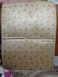 مندر جربايه • سرير