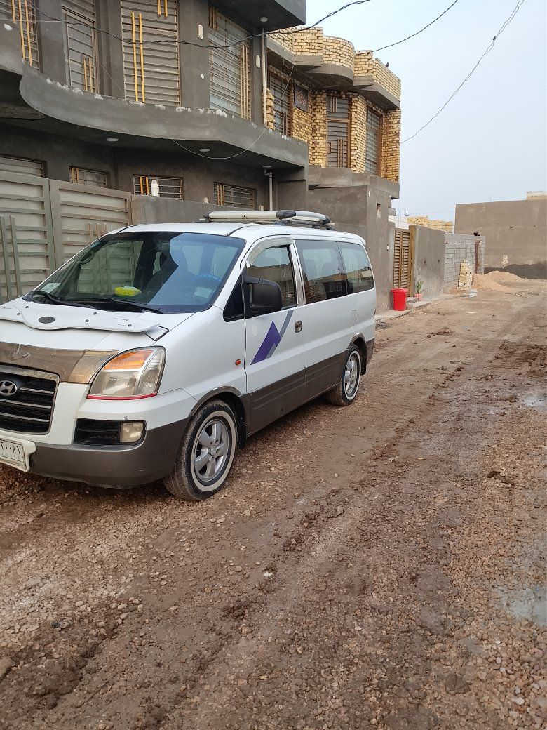 ستاركس مديل2000محدثه 2007مكينه بيهه خيط بخاربدون تنقيص سنويه 2027 السعر 67وبيهه مجال مكان السياره بابل الحمزه الغربي ***********
