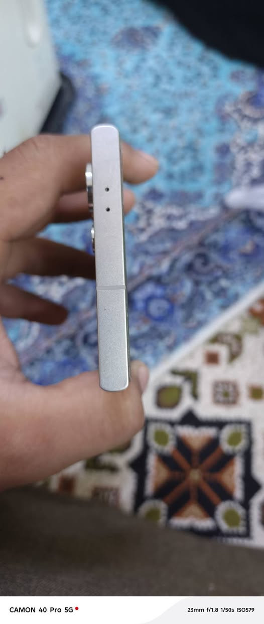 S24الترا
نضيف كلش صارلي 4اشهر من خذيته تجي للبيت تفحصه اذا بس زلغ تعوفه وتروح مبايل نضيف محافض علي كلشي 
لون: تيتانيوم
ذاكره:256
مكاني:بغداد مدينه صدر
رقمي:***********
