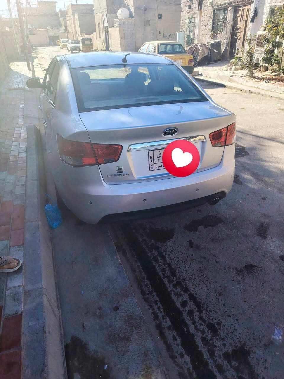 من رخصت الادمن
سلام عليكم سياره سيراتو 2012مكفوله كفاله عامه من كلشي مكينه وكير وحاديه تخم تايرات جديد مكان كربلاء قرب مستشفى التركي سعره 117 وبيه مجال... رقم ***********
