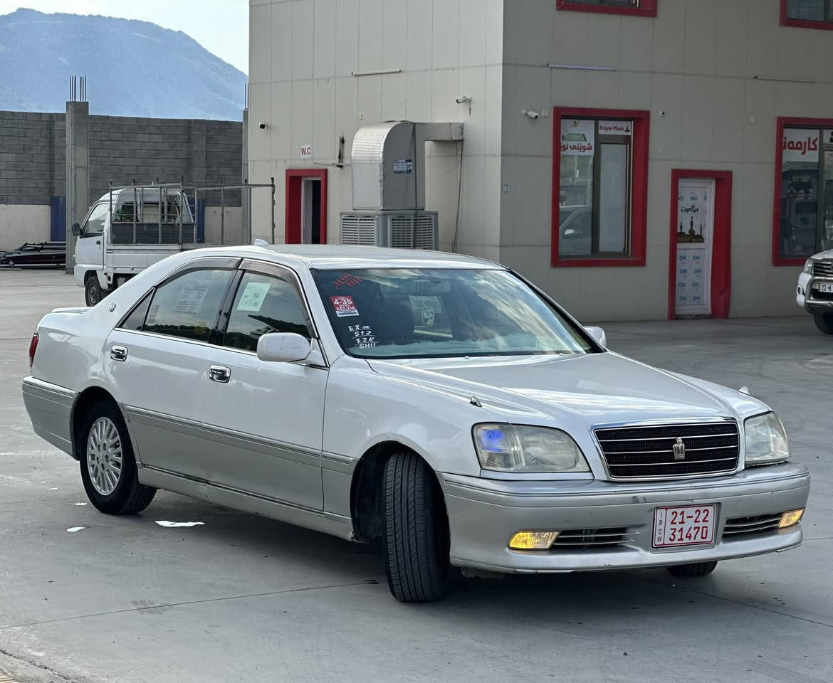 مەلیکە موس موس
سعر 43 
شتی پاکک تازه داخل 
مەکینە 171 بجوك 
٢ دوگمەی تڕاکشن
پیش کریستاڵ،دوا کریستاڵ،تەعدیل سورعەو شاشە
تەبرید ساردی بەسراوە مەزبوتە
تەبرید گەرمی بەسراوە 
ناو زەرد،ABS مەزبوتە بە شەرت
گێرو مەکینەو تەقەو رەقە بەشرتی ١٠ فیتەر
  هەمو گیانی ئیشەکات 
٤ تایەو ویلی حەسی لۆکک
كامل دەزکاری کراوە 
لە رەسمە جۆنە روبەرو جوانتر.
شوێن _ سلیمانی 
***********
