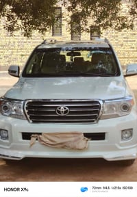 سياره جكساره موديل 2015كفاله عامه للبيع   07773942466