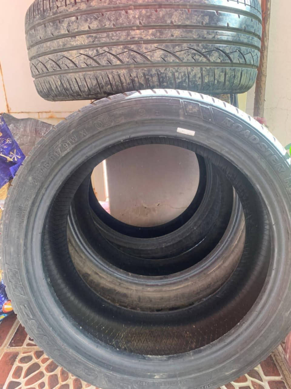 سلام وعليكم متاح تايرات عدد ٣مو اربعه ٣ البيع نضاف


**إذا كنت صاحب هذا الإعلان وتريد حذفه لأي سبب، رجاءا أرسل رسالة إلى الدعم الفني**