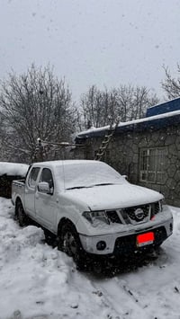 نيسان نافارا • ٢٠٠٨ • تاير جديد