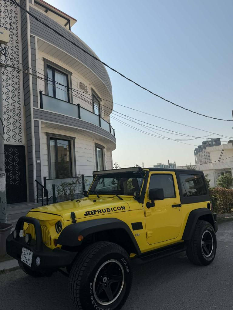 Jeep wrangler 
مودیل 2012
گیڕ عادی
حزام بۆیاخ
بێ دەعم و لێدراو
100$
*********** السليمانية, العراق

