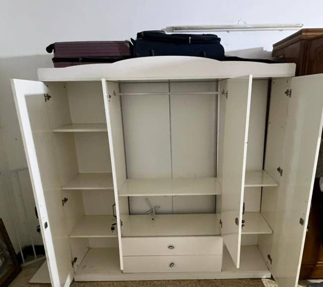 كنتور 4بيبان للبيع نضيف كلش مثل ماوضح كدامكم بصوره سعر خاص


**إذا كنت صاحب هذا الإعلان وتريد حذفه لأي سبب، رجاءا أرسل رسالة إلى الدعم الفني**