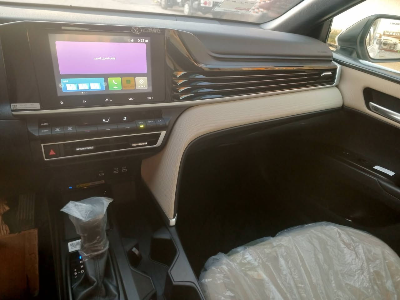 سلام عليكم كامري خليجي عبد الطيف موديل 25 فول عدا الفتحه ماشيه 4000بحالة الزيرو السعر 250 للاستفسار ***********
