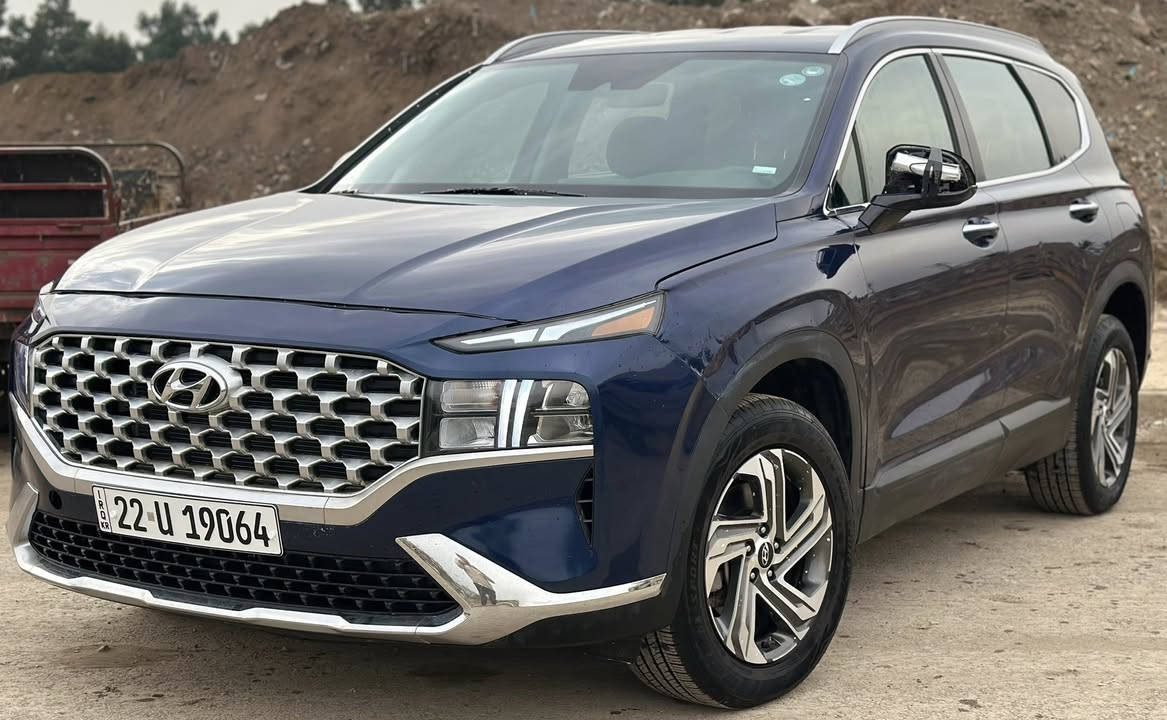 #شركة_ربيع _الامل 
🚨طبعاً العروض مالتنة ما تخلص🚨

Hyundai Santa Fe Sel 2023

✈️وصول هيونداي سنتافي موديل 2023✈️

💸السعر 188 💸

‼️حادث السيارة بنيد فقط بدون اي دواخل ‼️

‏✨ مميزات السيارة:
‏
‏محرك اقتصادي و أداء ثابت 2500 سمارت 
متصل بناقل حركة من 8 سرعات

بصمة تشغيل دخول ذكي
‏
‏ناقل حركة اوتماتيك
‏
‏نظام تكييف قطعتين فعّال
‏
‏شاشة وسطية حجم كبير مع كاميرا رجوع
‏
‏تصميم داخلي أنيق ومريح 
‏
‏مواصفات عالية الجودة من شركة هيونداي العالمية
‏
‏📍موقعنا على googel map ,  ويز

استخدم Waze للقيادة إلى Baghdad - بغداد: https://waze.com/ul/hsvztkn5yx

‏
‏📞 للأستفسار عن العروض الجديدة الأتصال : 
‏
***********☎️
☎️ ‭***********‬

الارقام متوفرة واتساب‏
‏
