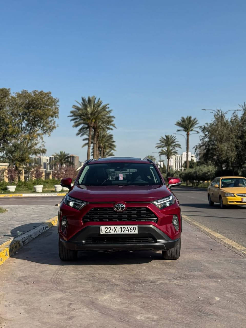 للبيع 🚗🔥
تويوتا راف فور موديل 2023 لون ماروني مميز ✨

فئة XLE كاملة المواصفات 😍

بصمه

كشنات جلد

فتحة سقف 

دخول ذكي 

مقاعد كهرباء 

رادار كامل 

جنطه كهرباء 

قطعتين تبريد

مكينه 2,500  بانزين 

السيارة وارد أمريكي ونظيفة جداً، استخدامها خفيف 👌

ماشية بس  60,000 كم

بيها ايرباك البرده الجانبيه فقط 

حادثها بأمريكا عبارة عن شخوط بالباب الخلفي جهة عكس السائق (موضح بالصور)

وهنا ببغداد صار بيها بارد بسيط بالباب الأمامي جهة عكس السائق

 رقم الشاصي: 2T3R1RFV1PW370214

رقمها أربيل

أي غرامات تنخصم من السعر

السعر:24,800$ 

مجال بسيط

السيارة تستاهل وتشوفها عالواقع تحكم 👍

للاستفسار خاص أو اتصال 

+964 786 350 6000

مكاني بغداد حي الجهاد


**إذا كنت صاحب هذا الإعلان وتريد حذفه لأي سبب، رجاءا أرسل رسالة إلى الدعم الفني**
