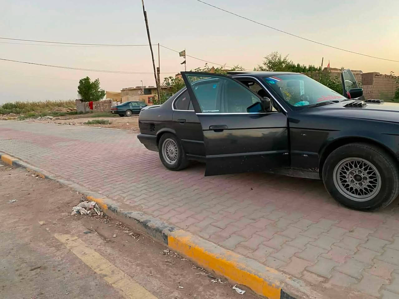 سلام عليكم المراوس بيام 735اصل مكينه وكير خير من الله 200بيه زلاطه نقصه تبريد غراضه موجوده ماشاديهن تخم تاير جوه لا خياسات ولا شي مصبوخه جماليه بدون حادث رقم بغداد شمالي تحويل مباشر ذا بيع 40بيه مجال ذا كو مراوش اقل منه يطي فرق اني موافق اي ستفسار ***********
