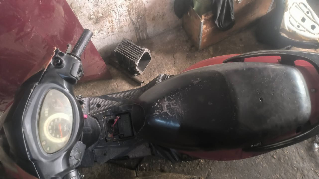 سلام عليكم دراجه سنكس نثيه امتياز ياباني مكينه نضيفه صافيه كامله سلف وشاير بيه تحكم عند بعد مكاني كربلاء وسعر 250بيه مجال لتواصل خاص


**إذا كنت صاحب هذا الإعلان وتريد حذفه لأي سبب، رجاءا أرسل رسالة إلى الدعم الفني**