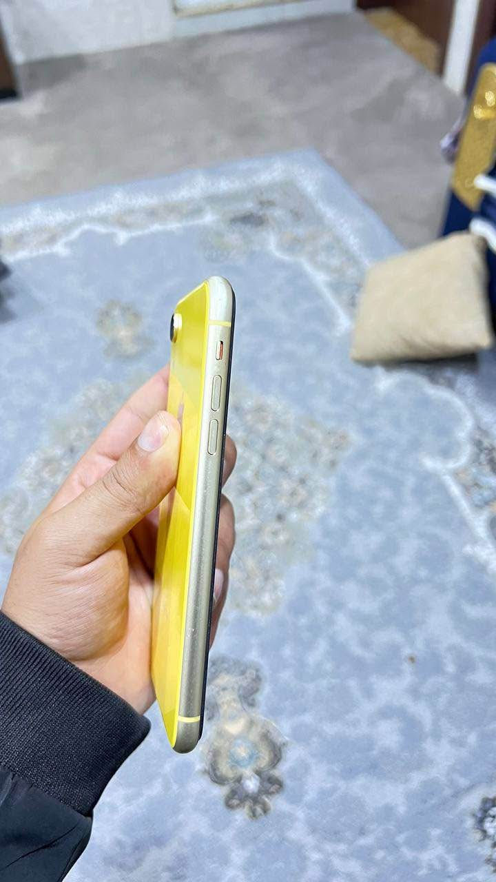 سلام عليكم ورحمة الله وبركاته 
ايفون XR  
ذاكرة 64 
بطارية 79% رسالة 
الجهاز بلادي كلة فقط الفيس ايدي يشتغل ولكن لايتعرف ع الوجه 
للبيع او مراوس بابفون فقط 
*********** كركوك, العراق
