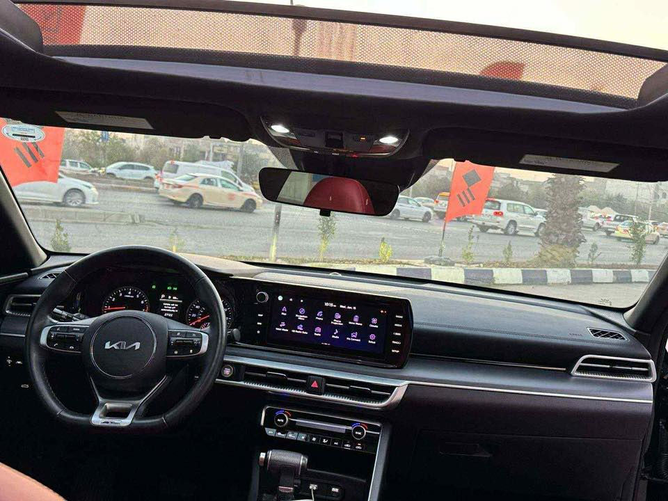 كيا كي فايف 2023  ❤️🖤
Kia k5 Gt line   
موديل 2023 ‎
المواصفات :- GT-line فول الفوول 1/1 
بانوراما 
داخل جلد احمر 
رادارات ( امامي / جانبي / خلفي ) 
بصمة 
ابواب بصمة 
كشنات كهربائي 
كشنات جلد  ( احمر مميز ) 
شحن واير ليس 
اربع انضمة قيادة ( سمارت / نورمات / سبورت / ايكو ) 
اشارة ترحيب عند الاقتراب 
قيادة ذاتية 
تنبيه الخروج عن المسار 
رادارات بالمراية 
كشنات تدفئة 
ستيرن فول تحكم 
محرك 1600 تيربو 🚀
لايتات فول ليد 3 عدسات 
لايتات زينون  
شاشة كبيرة تدعم كار پلي 
ويل سبورت الحجم الكبير  

مرقمة اربيل 
سعر 165 وبي مجال 
موقعها السيارة : اربيل 

للاستفسار: ***********

