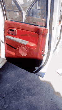 سلام عليكم سياره كريت بصره  ويل موديل 2012 تحويل مباشر بأسم المشتري سنويه ل2028 تخم تايرات الاستفسار ***********
