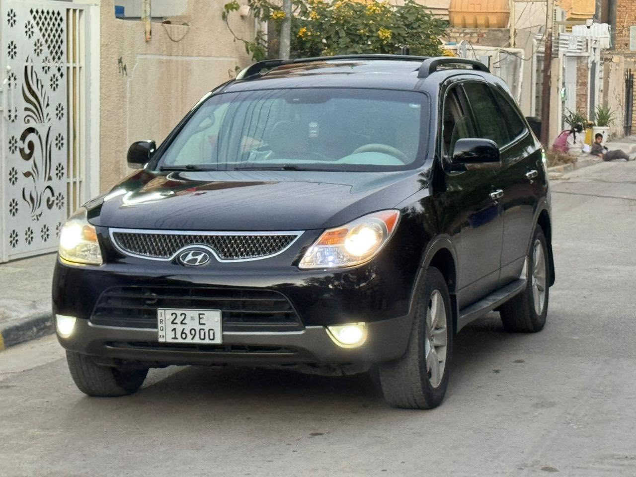 هونداي فيركروز خليجي مكفوله من الصبغ والتبديل حتى الدعميات بلاديه موديل ٢٠٠٨
ماشيه 124 الف حقيقي
فول مواصفات
فتحة سقف
كشنات جلد 
كشنات كهرباء 
باب خلفي كهرياء 
اشاير بالمري 
فور ويل
٧ راكب
كير محرك صدر كله مكفول 
مكانها بغداد
السعر ٩٨ وبيها مجال
الاتصال. ***********
