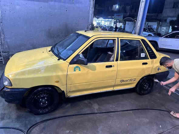 سايبه 2012  سياره خير من الله اشتغل  بيه. اني ابيع رقم. 18 ورقه قفل  
بي وتساب مكاني المنصور ***********
