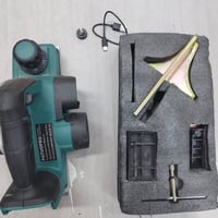 للبيع منشار خشبي جديدة مع كاملة ملحقاتها  فقط بدون بطارية وشاحن بطارية...