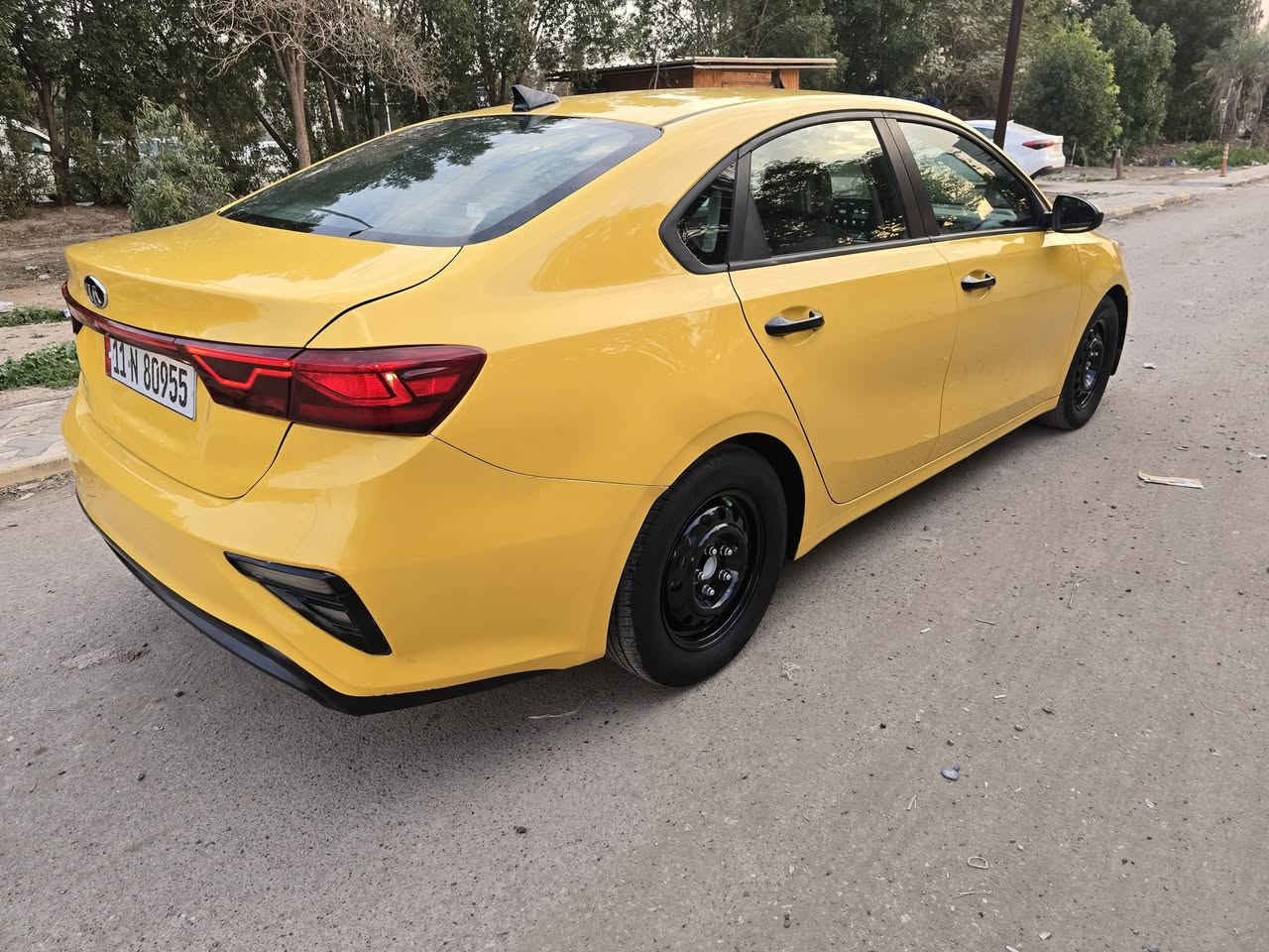 سلام عليكم فورتي ٢٠٢٠ وراد امريكي كير عادي كير عادي ٧ نمر مكينه ٢٠٠٠ دوش السياره جديده ليبل واحد بدون يرباك بدون تبديل عده حادث امريكه مابيهه بدون معجون صفاحه موس تراي جديد جاهزه من كلشي رقم بغداد بسمي مصفره من كلشي السعر ١١٨ مكاني بغداد وذا اكو مراوس بخصوصي عادي ر ***********
