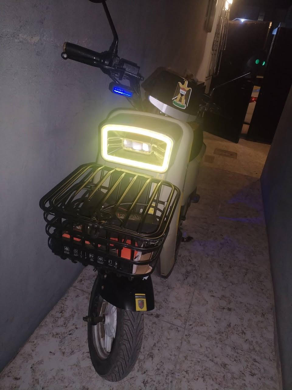 بسكل شحن R7
لبيع موديل 2025 سعرها ٤٢٥ وبي مجال شراي يخابر *********** اوي يجي خاص
