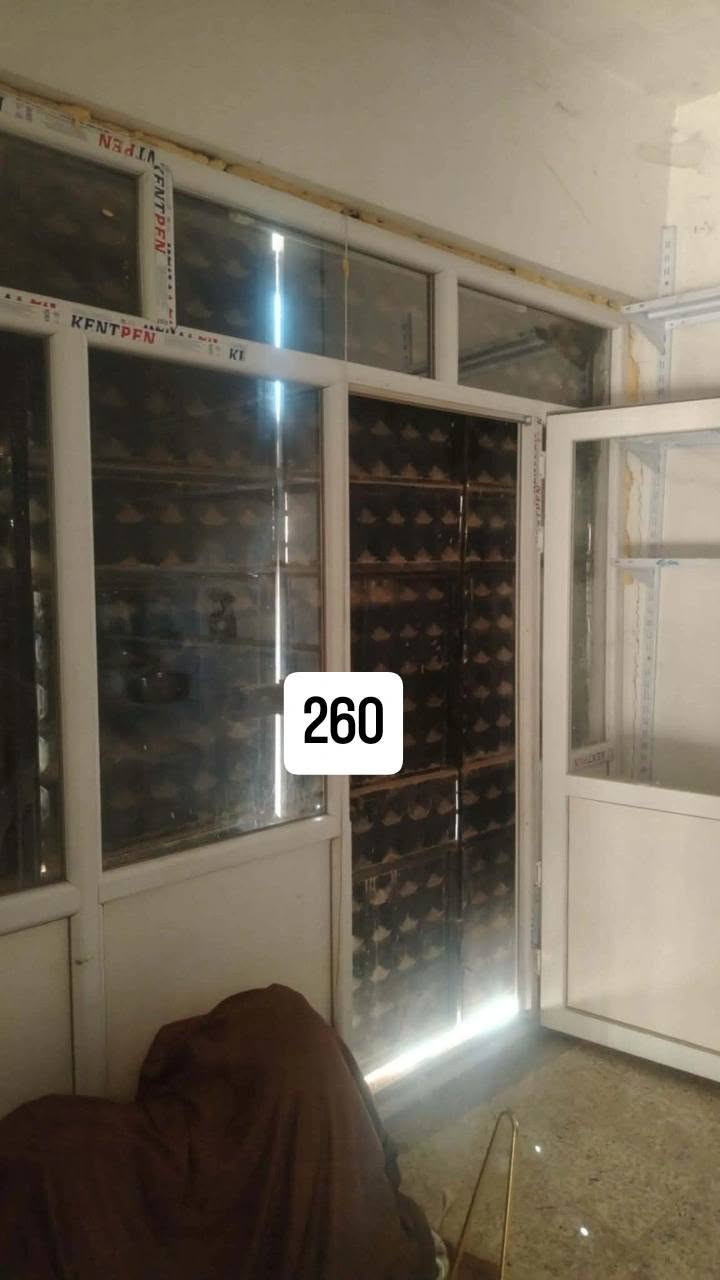 للبيع طوريج الجمعيه الرفوف طول ٨ متر ست نزلات النوع الثقيل عرض الرف ٣٠ سم الباب عرضه ٣ مترات وارتفاعه مترين ونص استعمال قليل


**إذا كنت صاحب هذا الإعلان وتريد حذفه لأي سبب، رجاءا أرسل رسالة إلى الدعم الفني**