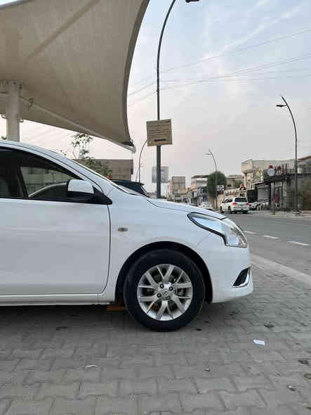 للبيع نيسان سني مديل 24 هندي 
هندي مديل 24 فول موصفات رقم اربيل وكاله او تحويل 
سياره جاهزه للأخير تبريد تدفئة حداديه تاير كلشي كامل 
سياره تجي وشوف جاهزه خير من الله 
بيها  رصعات فقط ثلاث أماكن 
السعر 128 وبيها مجال 
للاستفسار ***********
