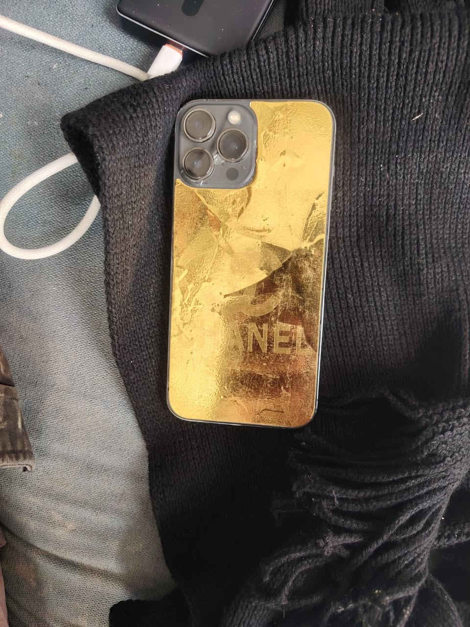 ايفون13برو ماكس جهاز مال واحد جناي مو بياع شراي بس ضهره مكسور وشاشه البارحه نرفعت وطب رطوبه للكامره الاماميه بس ما ماثره عليه بطاريه86الوكاله الجهاز كلشي ما مبدل بي يعني مفول وبل شحن انسى  سعر550. وبي مجال
رقم ***********

***********
