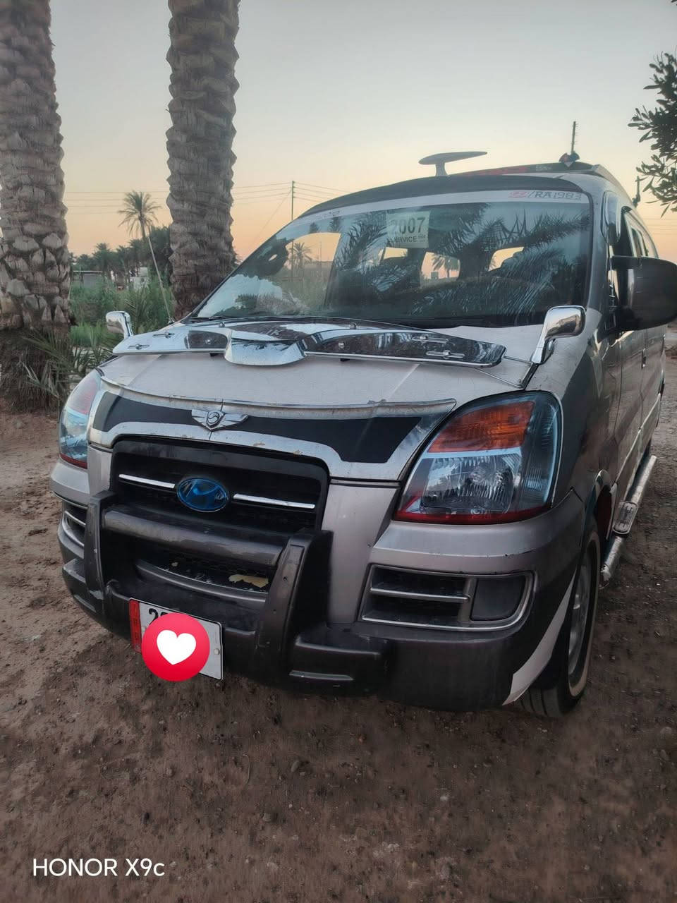 للبيع ستاركس 2007 رقم ديالى انكليزي محرك يبخر تبريد شغال شواصي بس واحد بي فركاسه ومصلحه الثاني بلاد دوشمه كامله مسجل شاشه مكاني بغداد التاجي سعر قفل 78 هاتف *********** //***********
