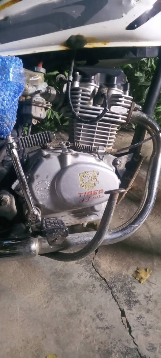 السلام عليكم دراجة تايكر موديل 2020وراق بيه  مكاني دلي عباس  المنصوري  السعر 325بيه مجال  رقم الهاتف ***********
