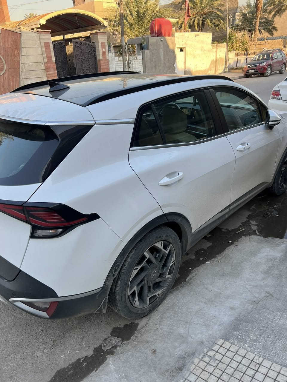 السلام عليكم  خليجي
سيورتج موديل 25
سياره زيرو 
مكفول كفاله عامه 
فول مواصفات سياره 1/1
رقم بغداد نكليزي سنويا جديد 
ماشيه سياره قل من 6الف
سياره جاهزه بل عافيه ياخذها

سعره ٢٦٥ وبيه مجال قليل 

‭٠٧٨٧ ٩٢٠ ٣٠٩٠‬
