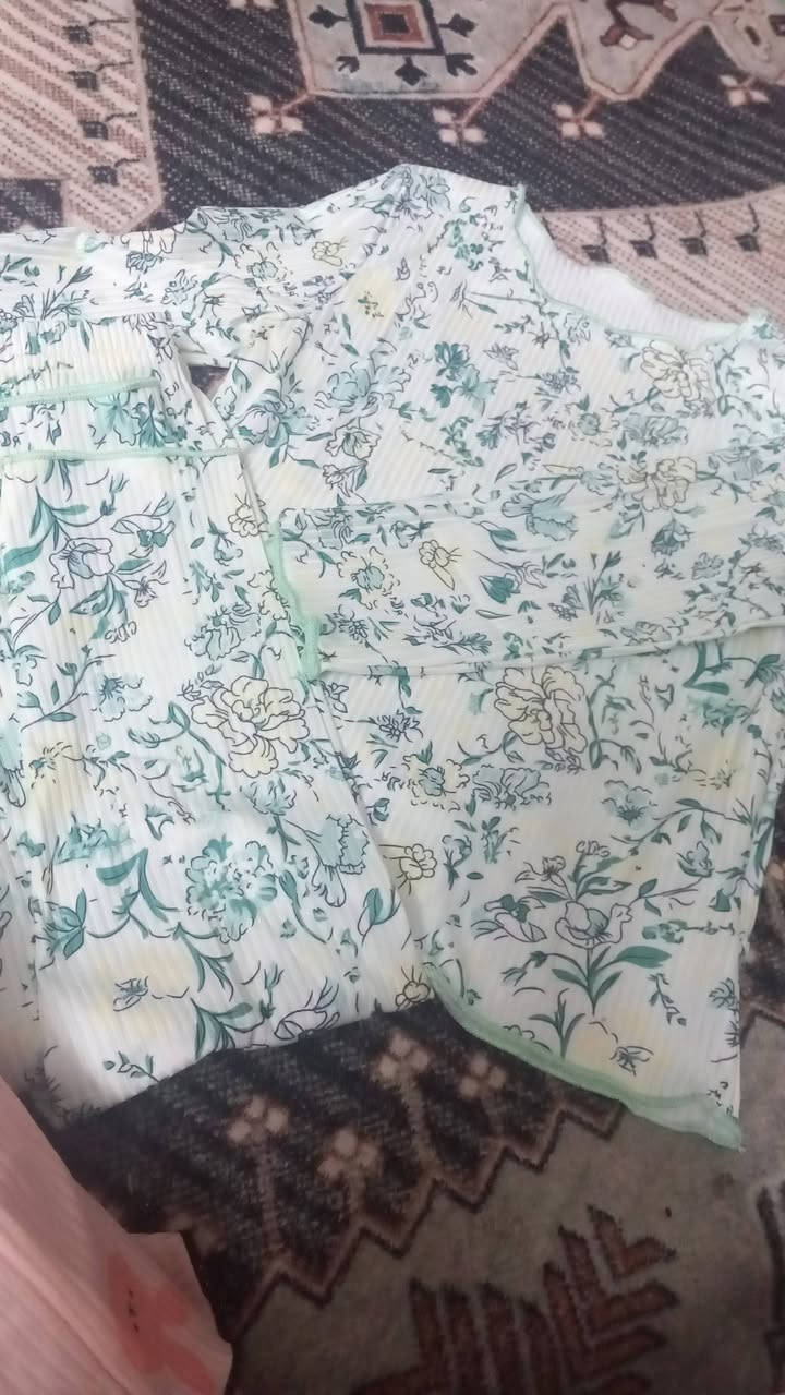 شلعه  اومفرد القطعة 3ملابس اطفال بهاري اعمار من 9اشهر لل4سنين 
22قطعه ب65 وتوصيل مجاني


**إذا كنت صاحب هذا الإعلان وتريد حذفه لأي سبب، رجاءا أرسل رسالة إلى الدعم الفني**