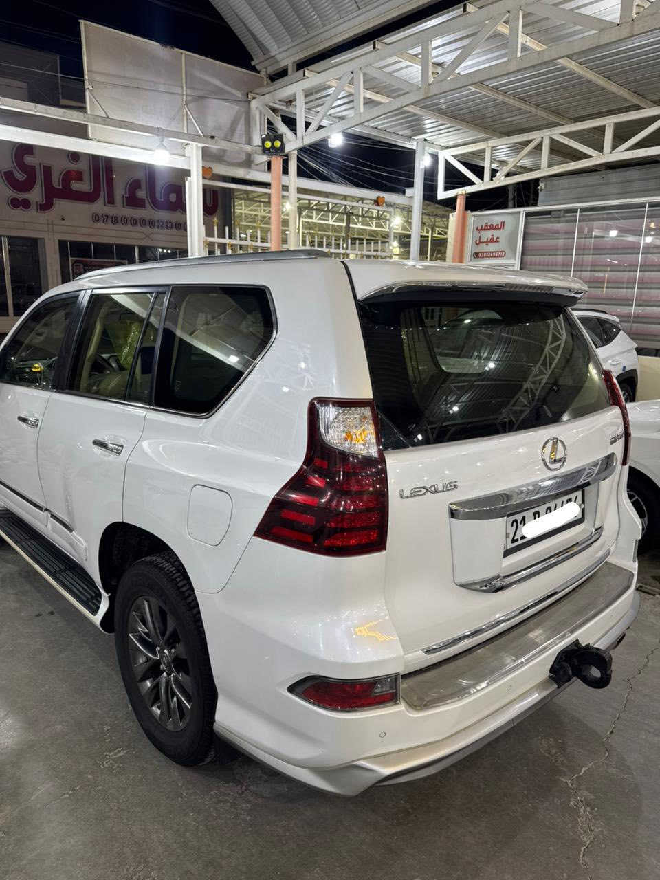 سلام عليكم
لكزز GX460 
موديل 2018 بريم بريم اصل باب اول 
 سيارة داخل ابيض اوف وايت
رقم سليمانية بسمي هزة فحص جديد 
مواصفات 
جكات 
شاشات 3 بلاديات
رادار امامي + جانبي
كشنات حار + بارد + ثنين كراسي كهرباء
كشن سايق خزن مموري
اربع كامرات 360 
ستيرن كهرباء خزن + ستيرن تدفىء
اتو بارك تصفط وحدهي
13 سماعة + دمام 
كشنات خلفية كهرباء 
تشغيل عن بعد 
فتحة بل سقف
ريموند شاشات 
بصمات اثنين مع كودات 
اعلى مواصفات بل لكزز فول للاخير 1/1
0781 340 1420
