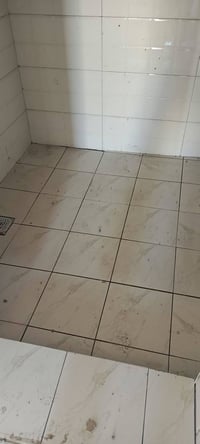 سيراميك جدران • سيراميك أرضي • بالمتر