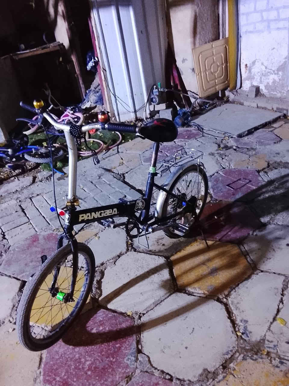 بايسكل ابو الطبكه كامل اي نقص مابي مراوس اب بايسكل بناتي


**إذا كنت صاحب هذا الإعلان وتريد حذفه لأي سبب، رجاءا أرسل رسالة إلى الدعم الفني**