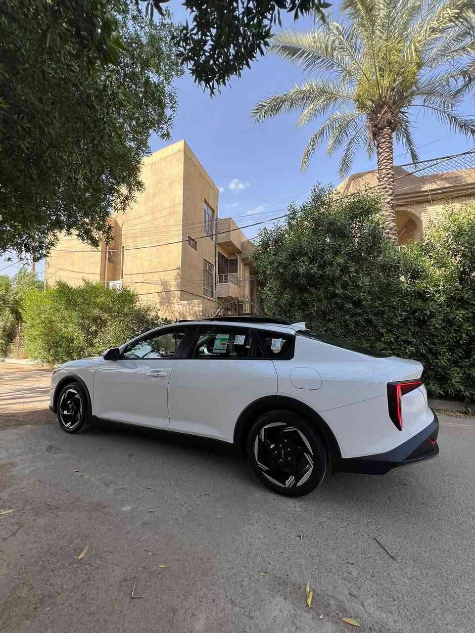 كي فور خليجي موديل 25 محرك 2000 دوش فول موصفات كفاله عامه فقط بارد بلباب مال السايق عكد شبر مكاني بغداد الزعفرانيه السعر (188) الاتصال ***********
