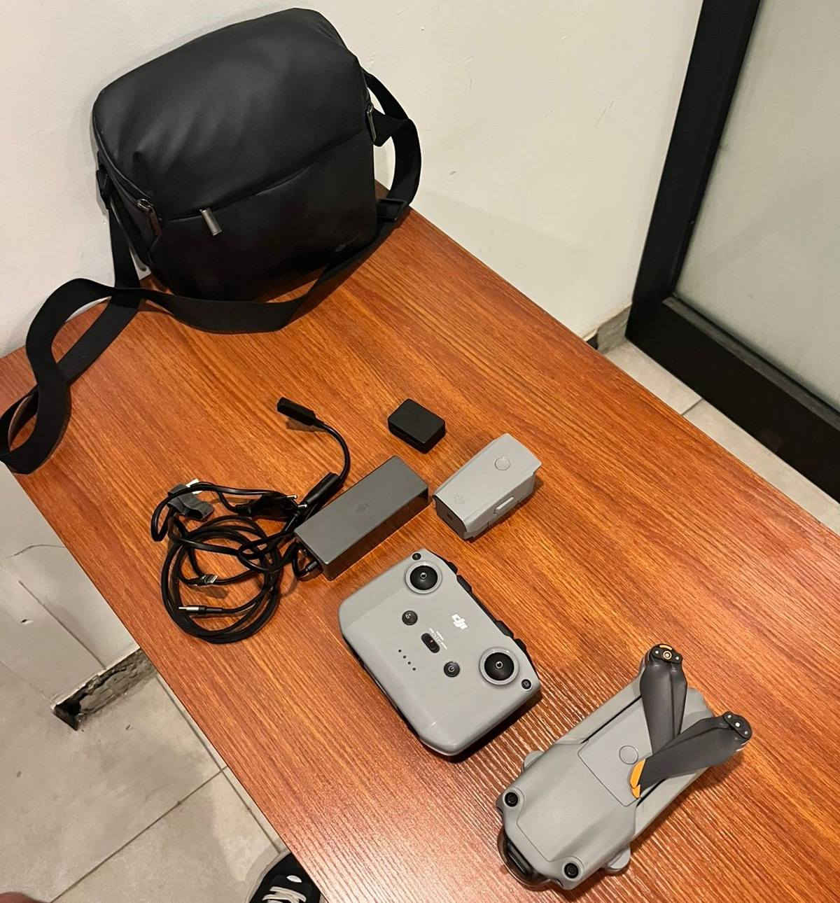 للبيع!!!
درون جديد مستخدم ٣ مرات فقط 
🚁 DJI Air 2S
📸 كاميرا 1 إنج تعطيك جودة سينمائية
🎥 تصوير 5.4K تفاصيل واضحة جداً
🌙 أداء قوي بالليل
🧠 تتبع ذكي + تجنب عوائق
💨 ثبات عالي حتى بالهواء
📦 الدرون نظيف وجاهز للاستخدام مباشرة
🔥 مناسب للمصورين وصناع المحتوى ورحلات التخييم
💸 السعر : مليون و مية ' 1100


**إذا كنت صاحب هذا الإعلان وتريد حذفه لأي سبب، رجاءا أرسل رسالة إلى الدعم الفني**