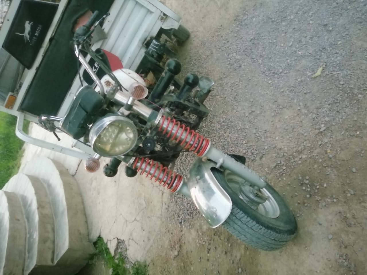 ستوت للبيع
موديل 20 ما عايزها كلشي كهربائيات كلها شغاله
 باقي تفاصيل عل الرقم ***********
