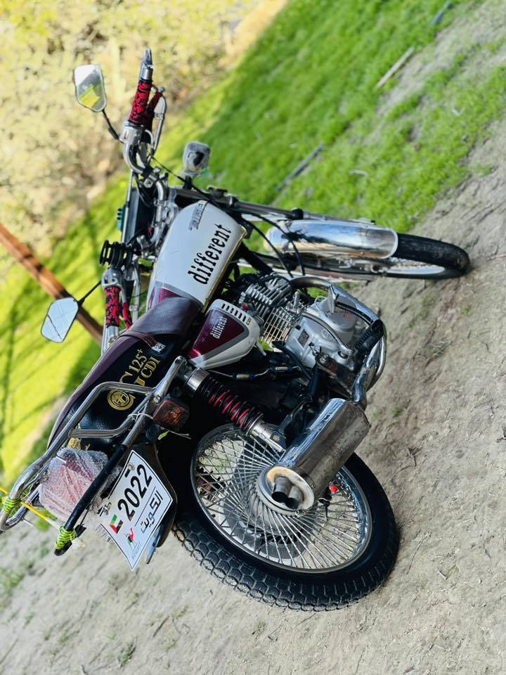 للبيع تايكر موديل ٢٠ انطيك شرط من كلشي تجي جيك ماطور جاهز بس شغل ربع ما تصرف عليه تواير جدد + نضافه وناشطه ويرهم مراوس حسب القناعه اتصل وتدلل ***********
