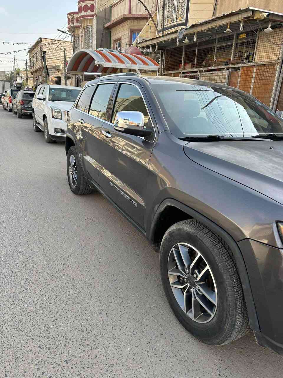 سلام عليكم اخون جيب شي روكي لمتد وارد امريكي موديل2021ضرر بجم والبنيد مبدل مال موئسسه ولونه جارد وبيه طخه كد شبر بل باب الخف صدر سياره جاهزه الواصفات معروفه مال المتد تنته دخول ذكي كشنات كهربائيه وتدفئه بل كشنات ولستيرن حساسة خلفيه مانع اصادام خلفي مكينه وكير كفاله سنويه بعد مامنتهيه لحد 27 مكان السياره بصره قرب فلكت العروس رقمي *********** البصرة, العراق
