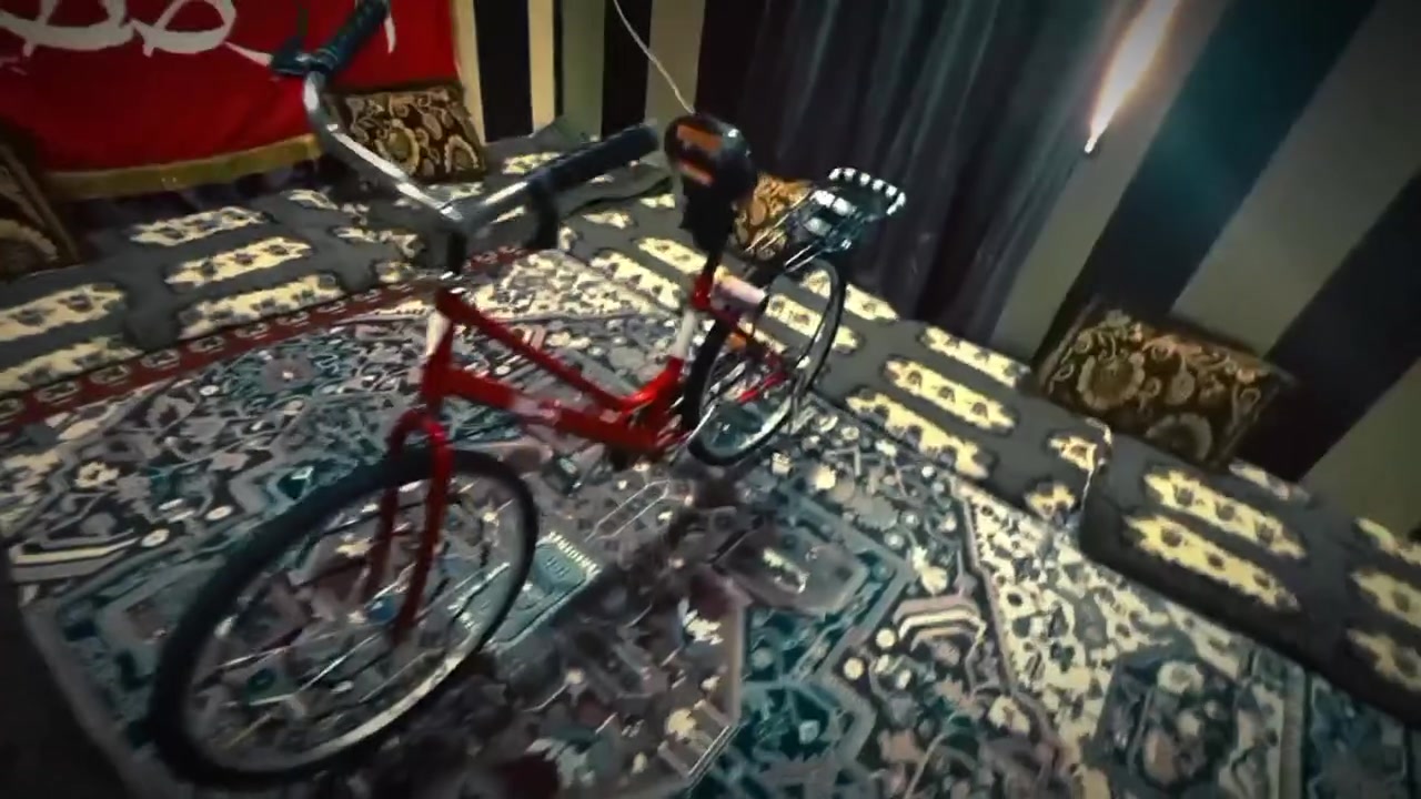السلام عليكم بايسكل للبيع مواصفات 👇🏻
الموديل 2023🌕🤍
النظافه كدامكم ماحجي 💯 
الون الآحمر 🫀 
السعر 75 وبي مجال بصيط 🫵🏻 
العنوان بابل شارع 60 حي جامعه 🌎 
مراسله خاص✍🏻🤳🏻


**إذا كنت صاحب هذا الإعلان وتريد حذفه لأي سبب، رجاءا أرسل رسالة إلى الدعم الفني**