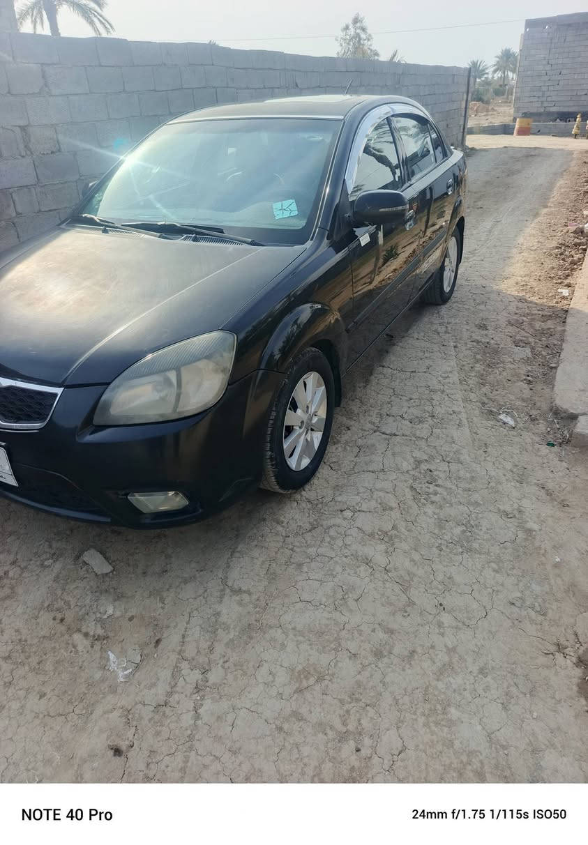 سلام عليكم سياره البيع كياه ريو موديل ٢٠١٢ سياره رقم بغداد  وهذا رقم صاحب سياره      ***********  ***********
