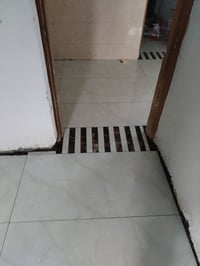 ابو أدهم المصري لتركيب جميع انواع البورسلين والمرمر والكاشي 0774143894...
